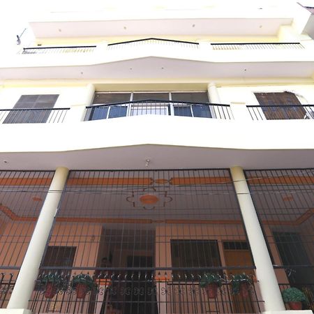 Ds Residency Varanasi-Prime Location-Parking Eksteriør bilde