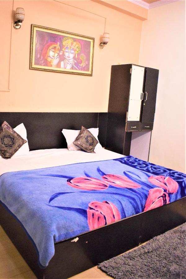 Ds Residency Varanasi-Prime Location-Parking Eksteriør bilde