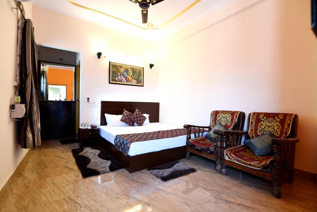 Ds Residency Varanasi-Prime Location-Parking Eksteriør bilde